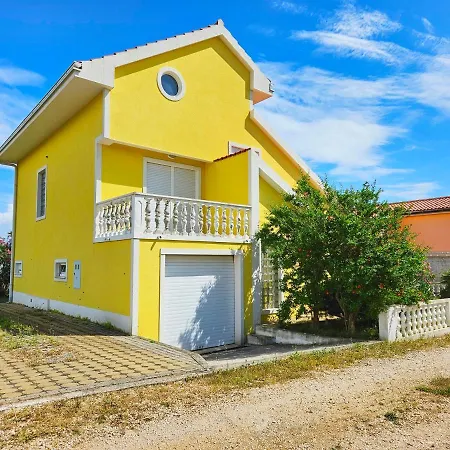 Holiday Sun House ויר